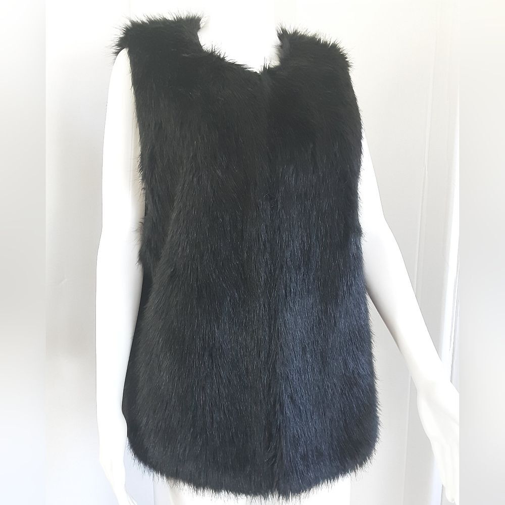 BISOU BISOU Black Mink Faux Fur Vest Sz L EUC